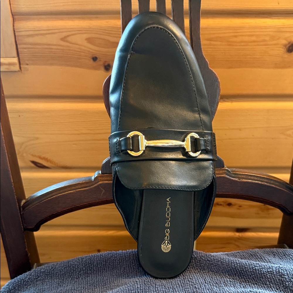 Big Buddha Black Leather Slip-On Loafers with Gold Buckle 8.5 - Picture 5 of 8